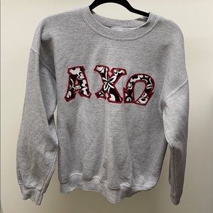 AXO crew neck sweatshirt